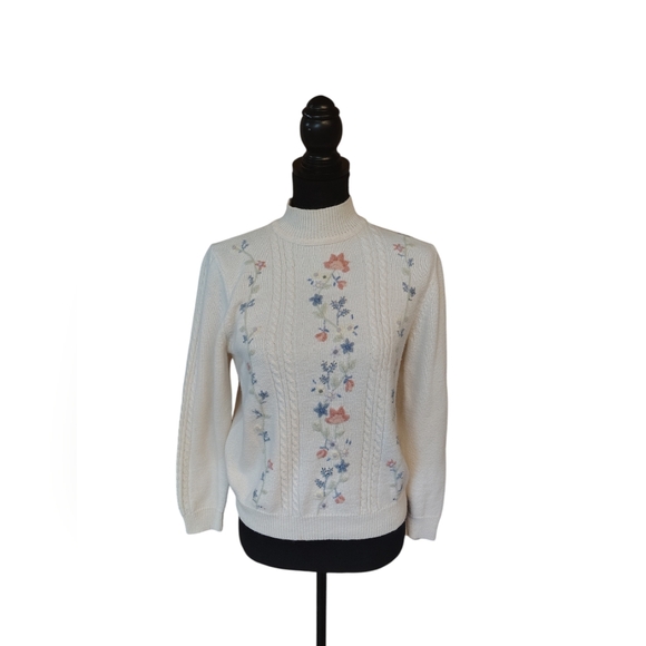 Alfred Dunner Sweaters - vtg embroidered floral cottagecore sweater